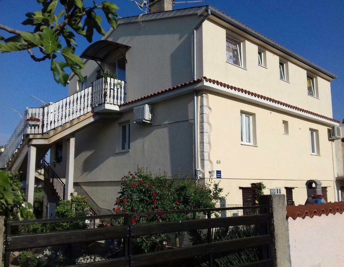 Martina Appartement *